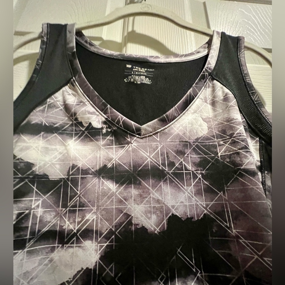 Tek Gear black dry tek gray white black active workout tank top - large - Picture 4 of 7
